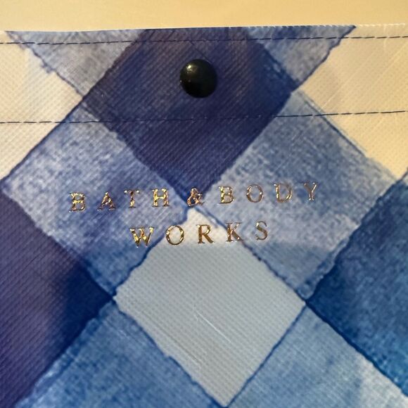 Bath & Body Works Blue GinghamTote Bag NWT - Picture 2 of 3
